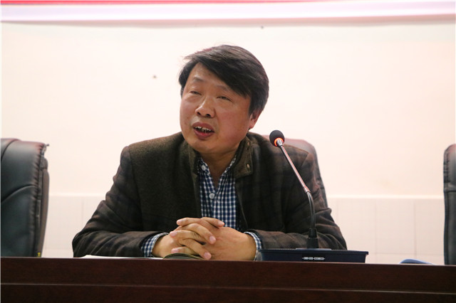 蓬溪中学副校长潘国华同志讲话