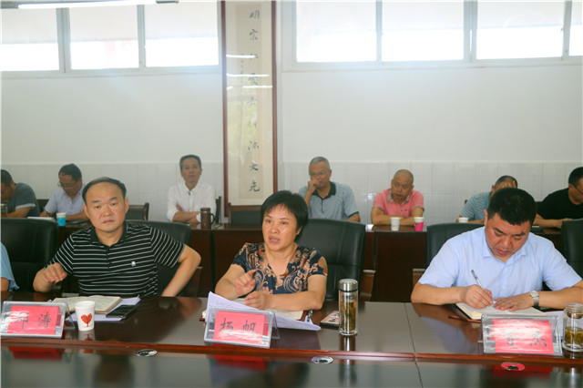 市委教育工委副书记陈杰一行莅临蓬溪中学检查指导工作
