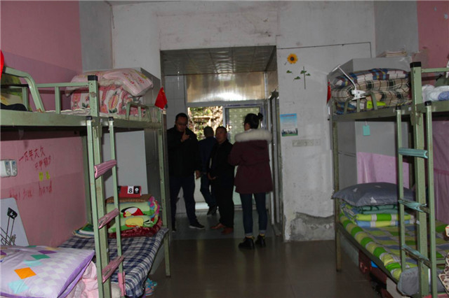 四川省蓬溪中学校